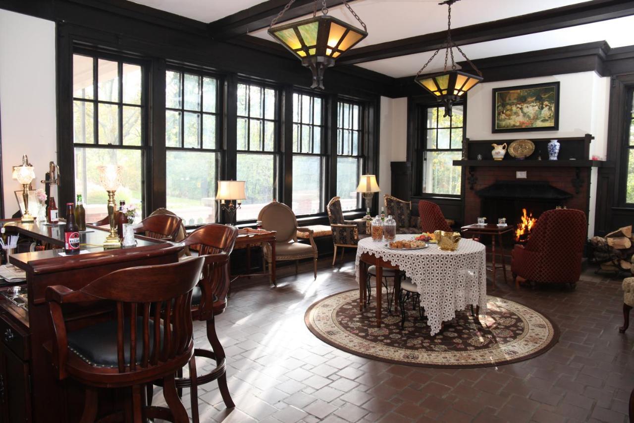 Mercersburg Inn Exterior photo